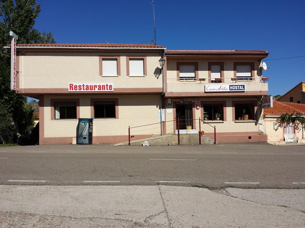 Hostal Atila Ricobayo 外观 照片