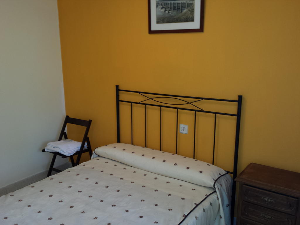 Hostal Atila Ricobayo 客房 照片